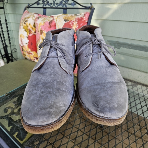 Like New Børn Men's 12M Grey Sampson Chukka Boot - Picture 12 of 15